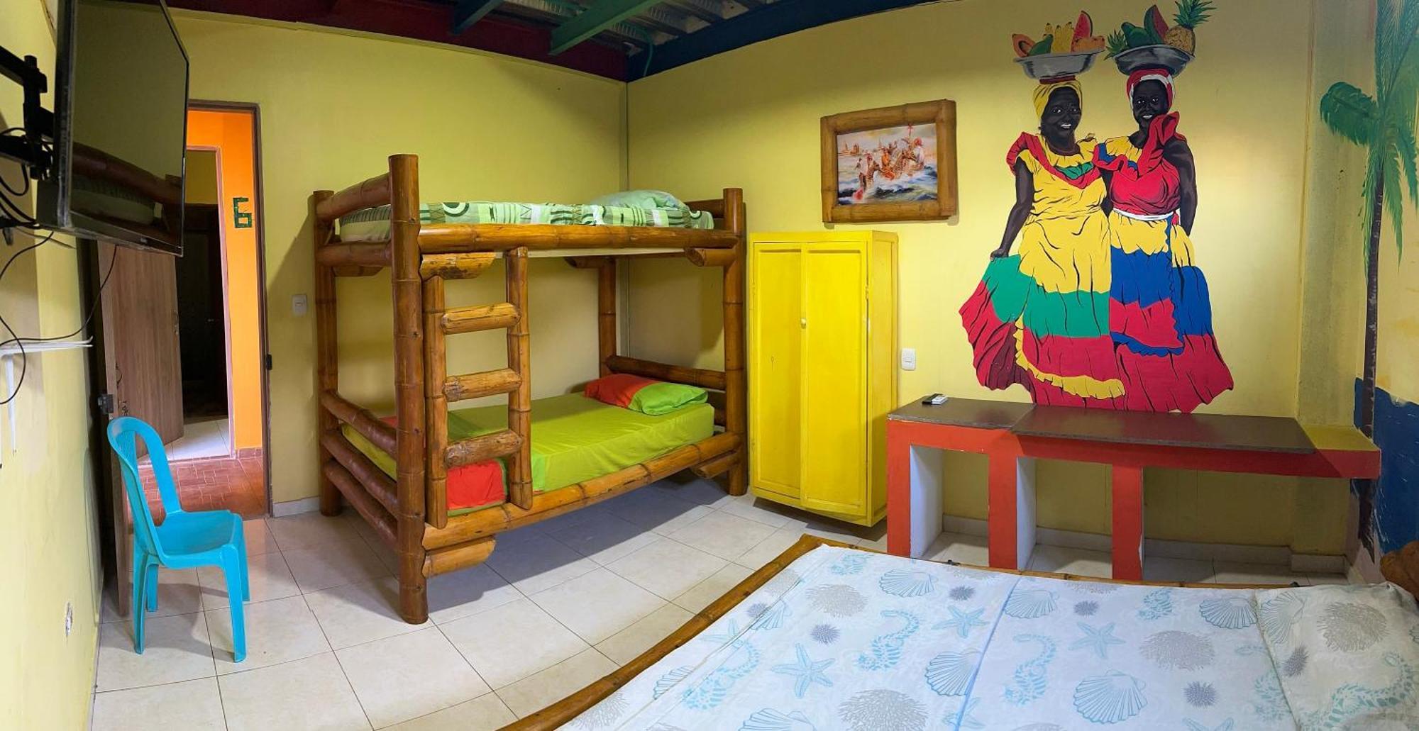 Hostal Bambumar — Photos 2